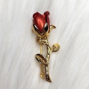 Vintage Retro Red Rose Gold Tone Metal Pin Brooch